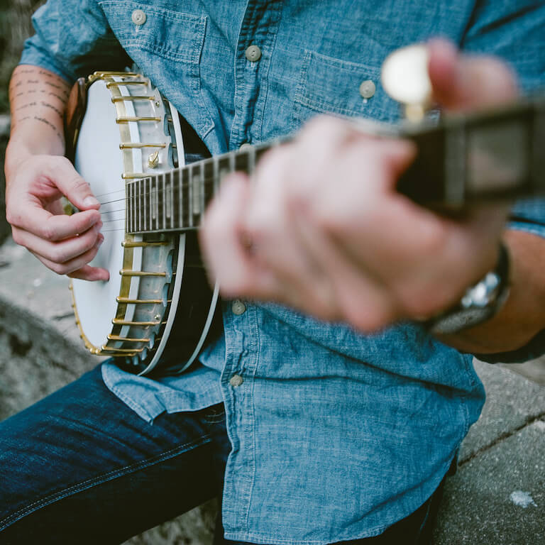 Banjo player at Primland Resort, Blue Ridge Mountains