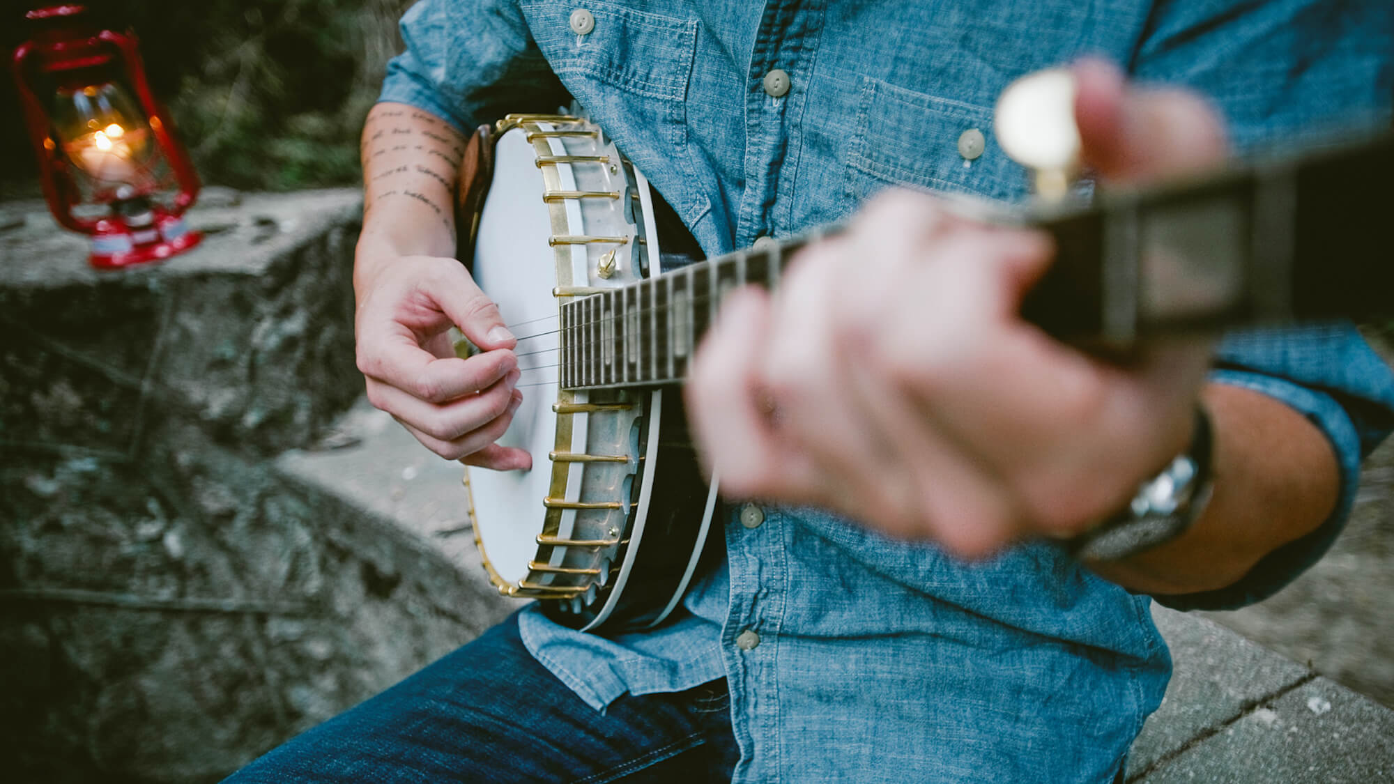 Banjo player at Primland Resort, Blue Ridge Mountains